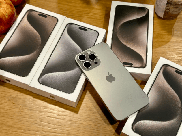 Cách sạc pin iPhone 15 Pro Max mới mua dùng được lâu nhất