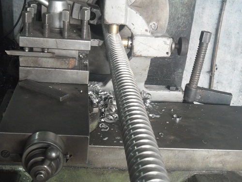 Kỹ thuật tiện chi tiết ren.