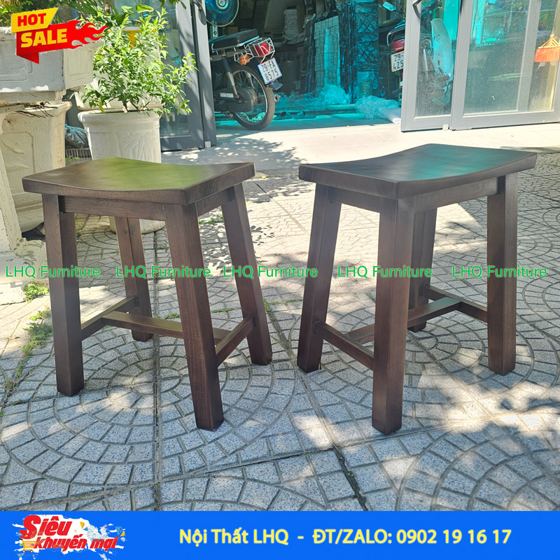 Ghế Đôn Vintage – Giằng Ngang Dọc Vuông Vắn, Chắc Chắn, Đẹp Tinh Tế