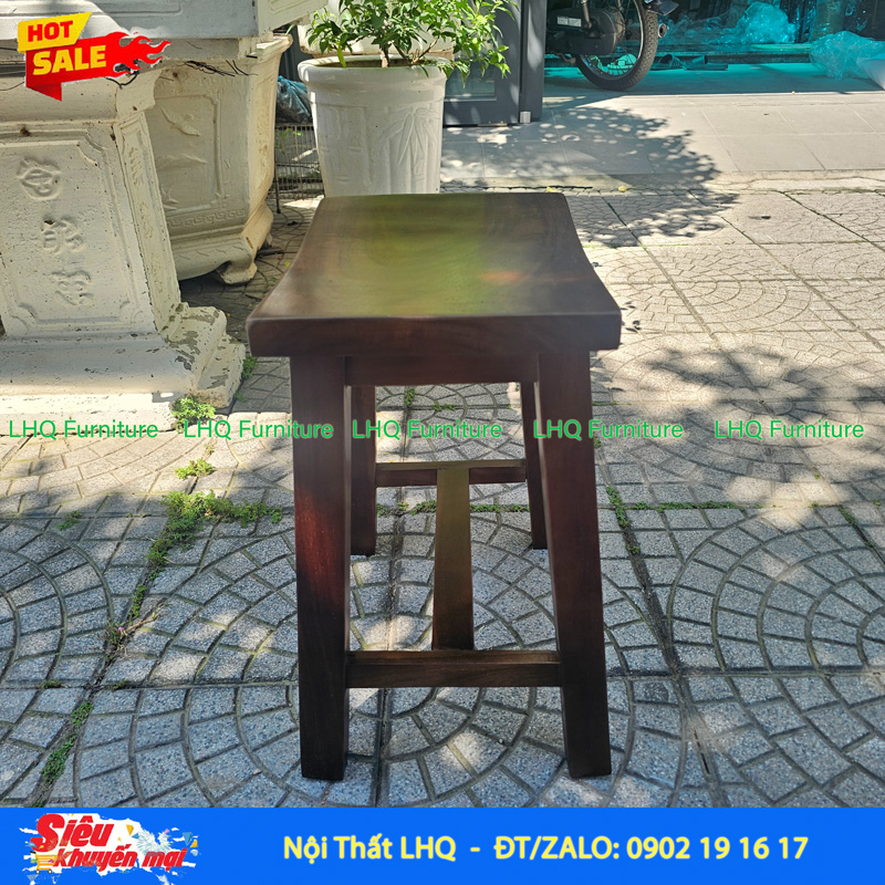 Ghế Đôn Vintage – Giằng Ngang Dọc Vuông Vắn, Chắc Chắn, Đẹp Tinh Tế