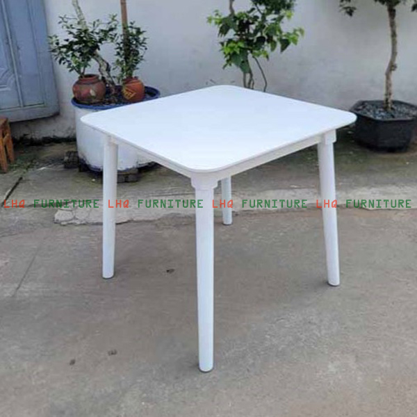 Bàn Ăn Chân Tròn Vuông 80 – Giải Pháp Tiết Kiệm Không Gian, Giá Tốt Tại Nội Thất LHQ