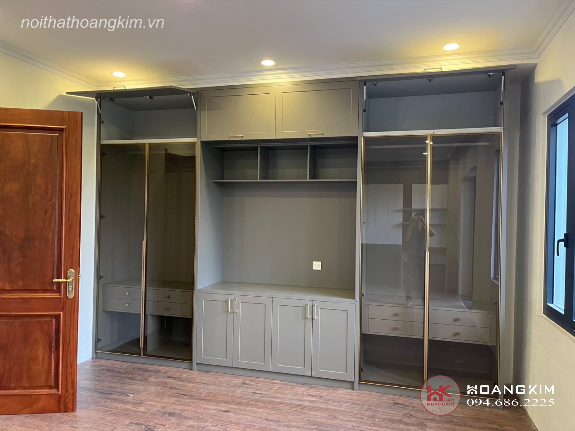 tủ áo cánh kính