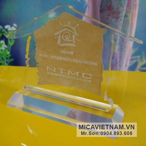 Micomax – Nhà sản xuất biểu trưng mica hàng đầu Việt Nam Bieu-trung-mica-dep