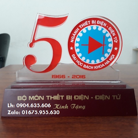 kỷ niệm chương mica