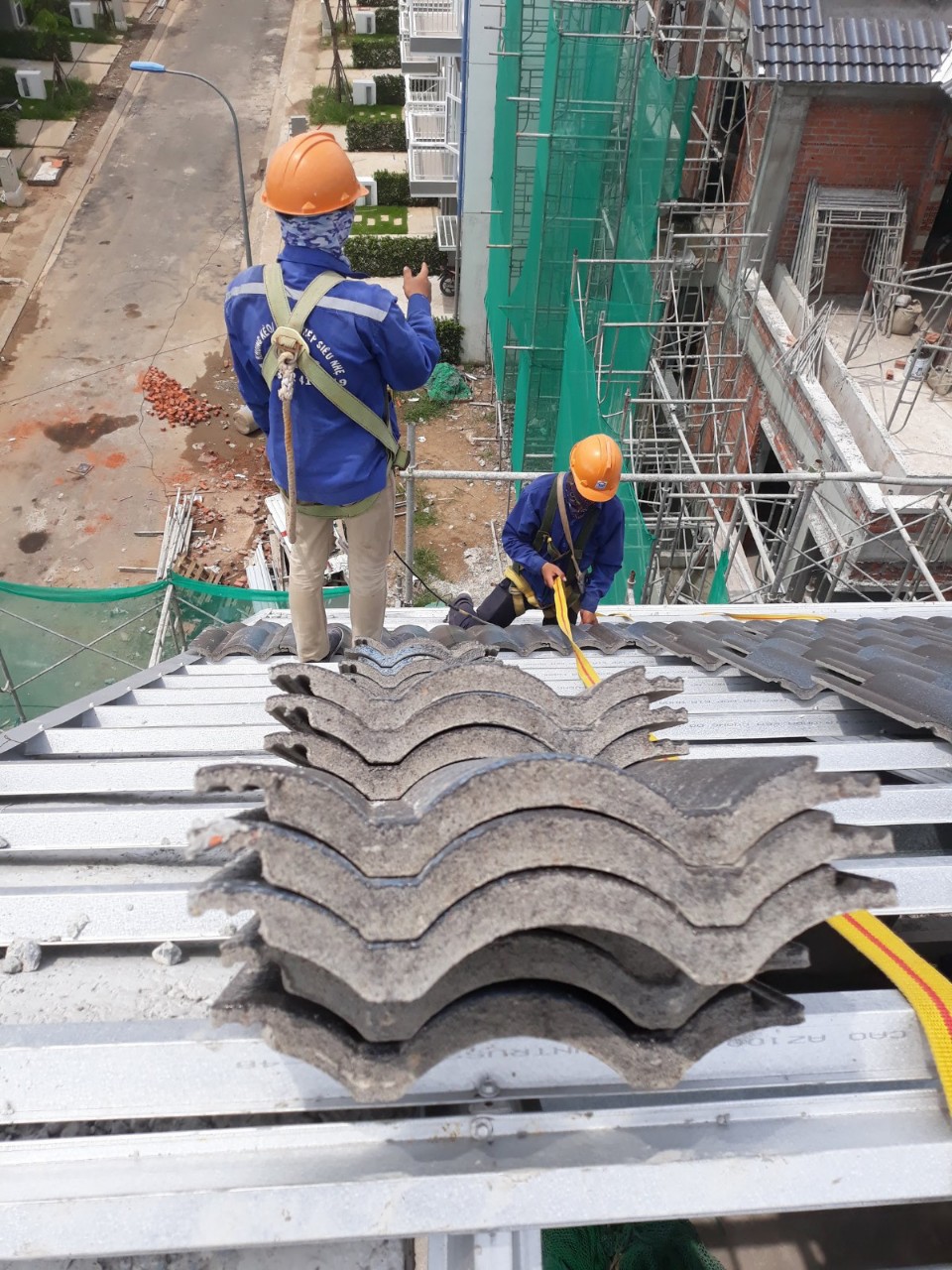 khoảng cách xà gồ vntruss lợp mái ngói
