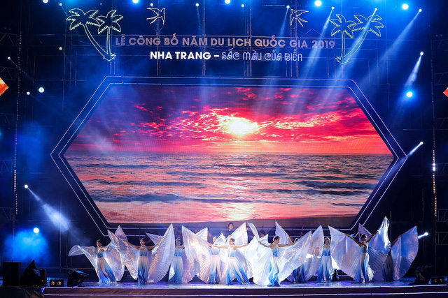Lễ công bố Năm du lịch quốc gia 2019 tại Nha Trang – Khánh Hoà: Lung linh đêm