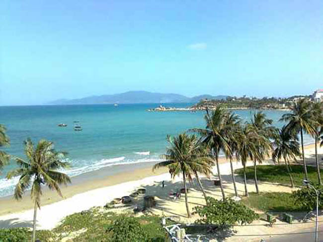 Những bãi biển đẹp và hoang sơ ở Thanh Hóa bạn phải check - in hè này