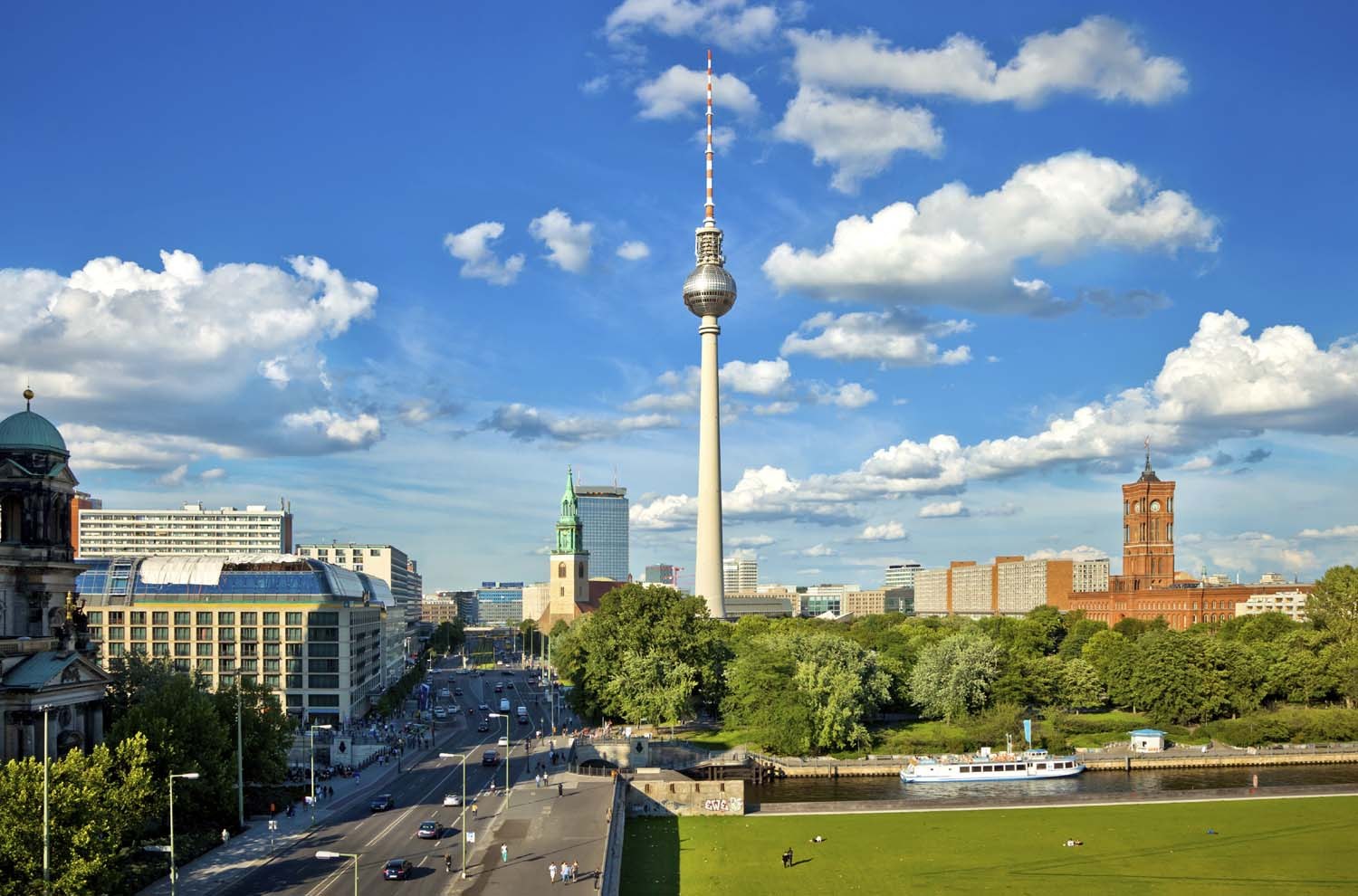 Khám phá những điểm thăm quan nổi tiếng ở Berlin