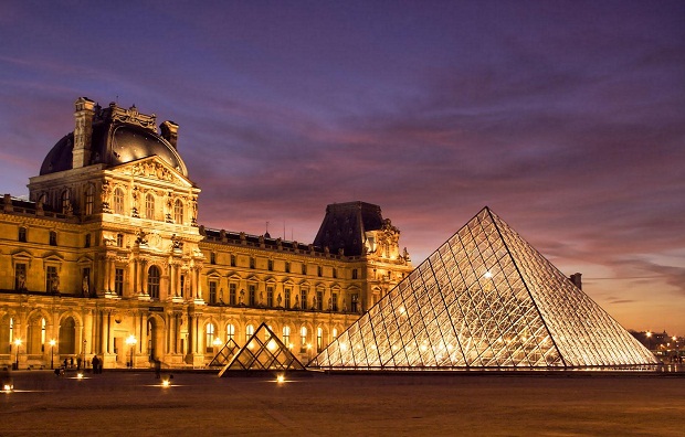 Du lịch Pháp- Tham quan bảo tàng Louvre