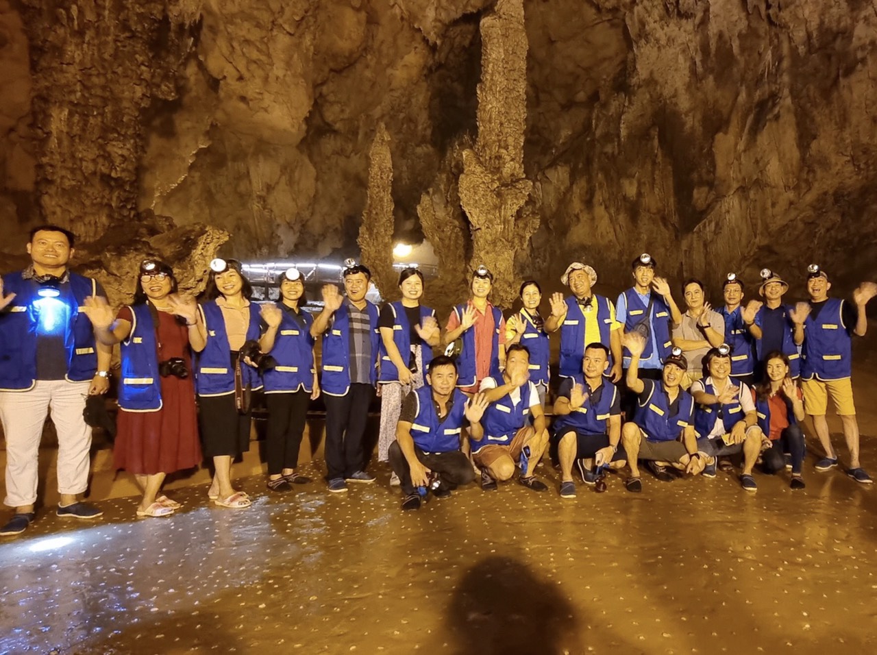 SIÊU HẤP DẪN TOUR DU LỊCH THU ĐÔNG 2022