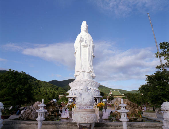 chùa linh ứng