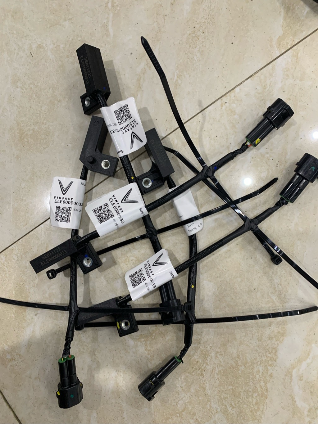 Cảm biến chân chống Xe máy điện VF Evo200