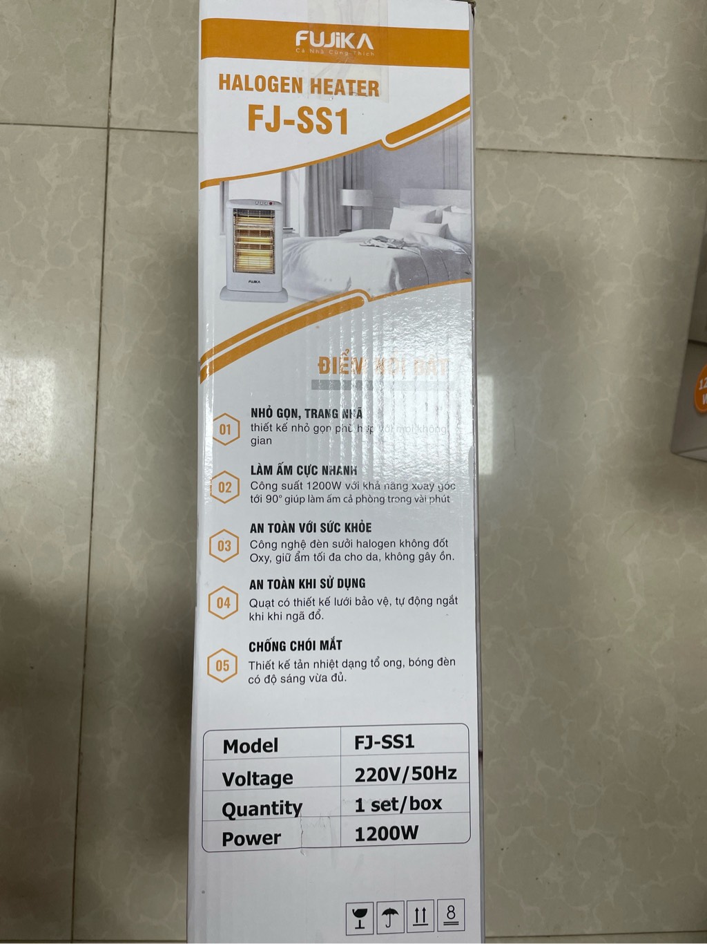 Quạt sưởi Fuzika FJ-SS1/3 bóng