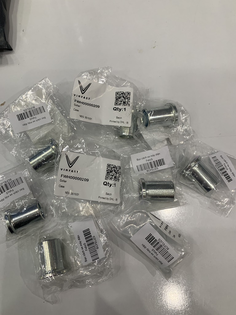 Bạc cách xe máy điện FelizS