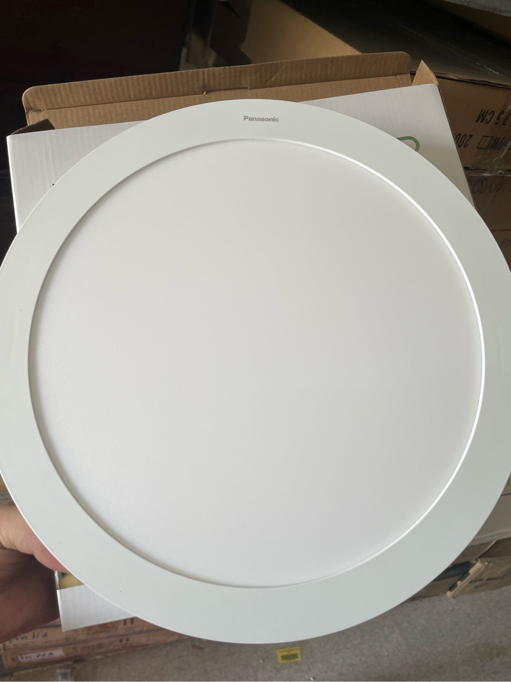 đèn ốp trần led panasonic 24W NNNC7623188