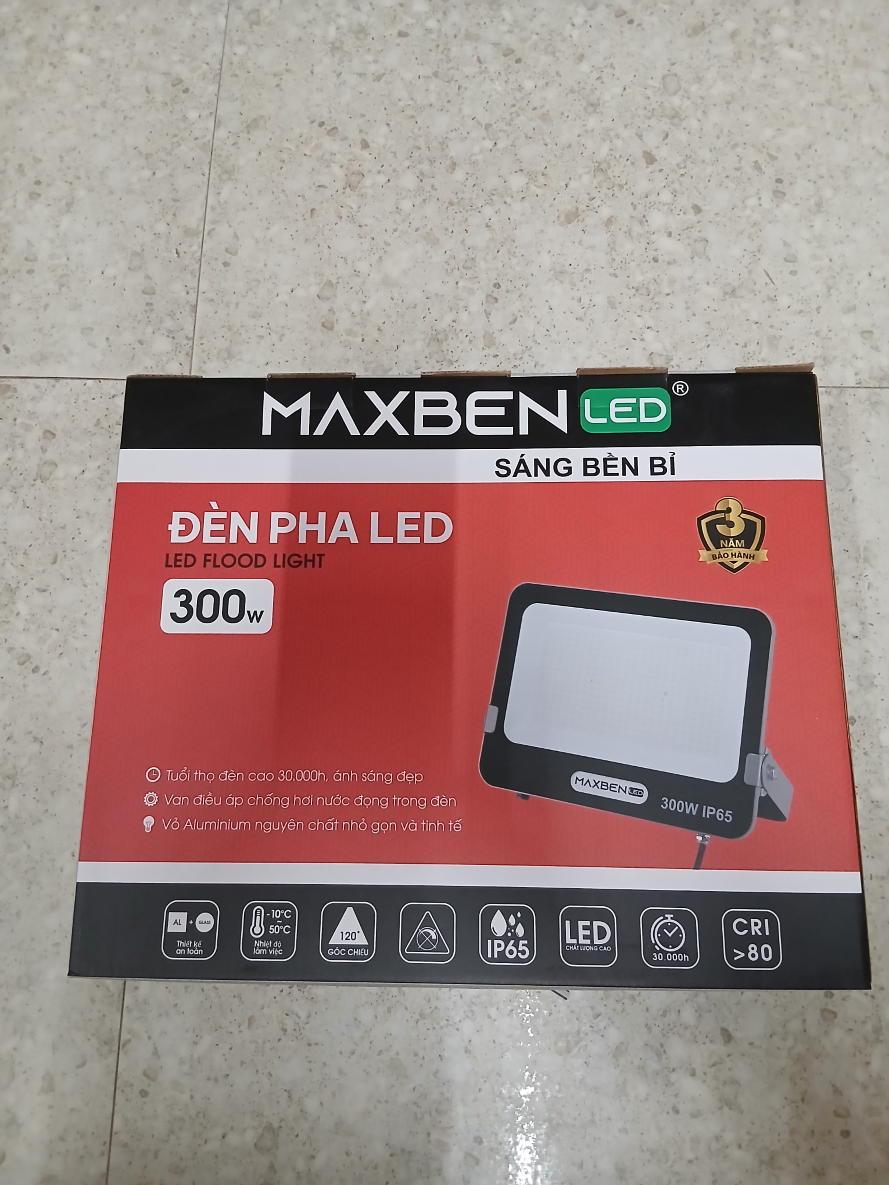 Pha đèn led MAXBEN 300WM (as trắng)
