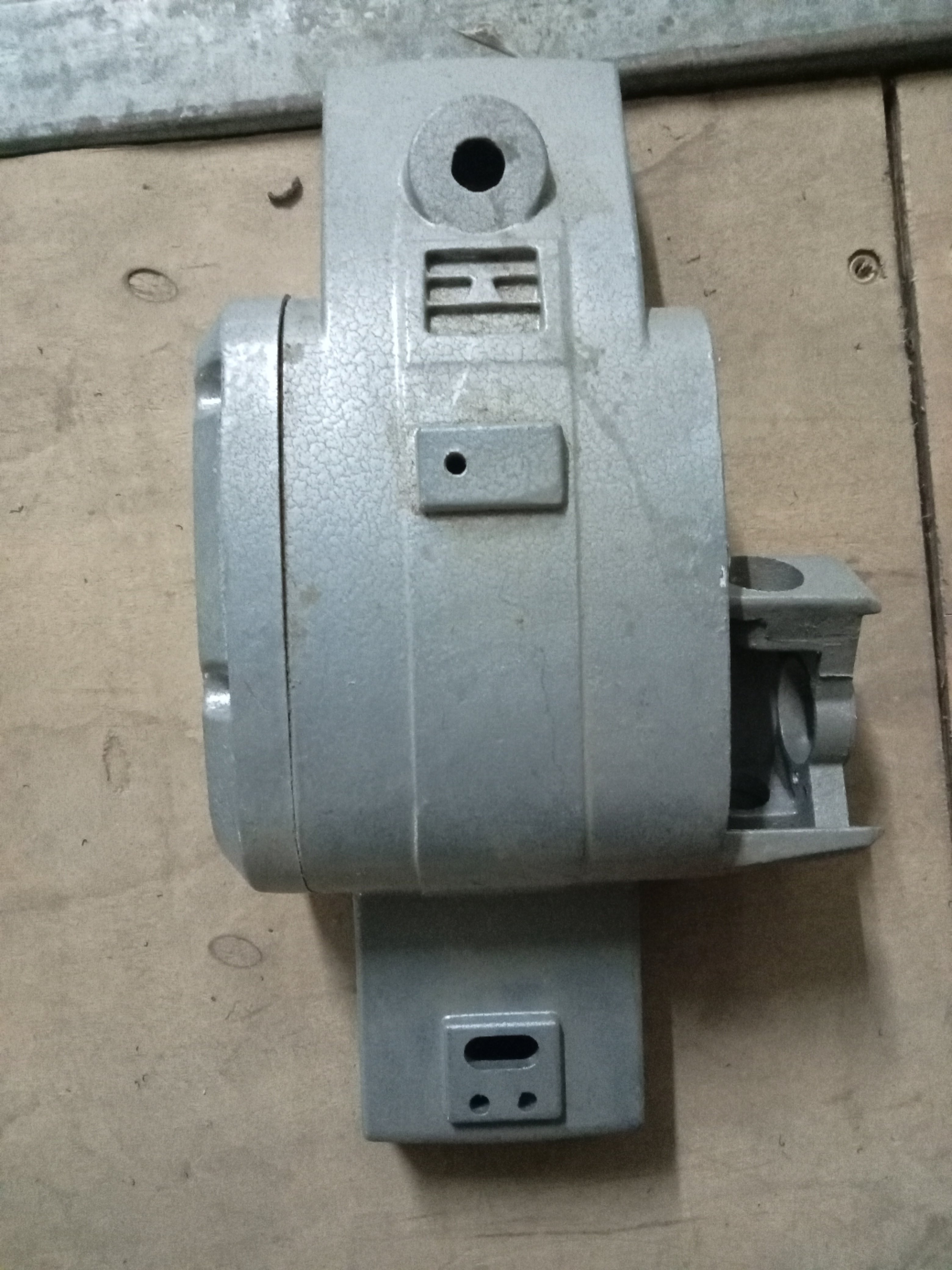 Vỏ máy bào nhỏ nhôm