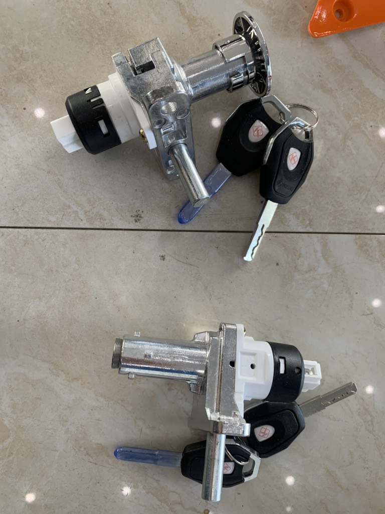 Khoá xe máy điện gogo