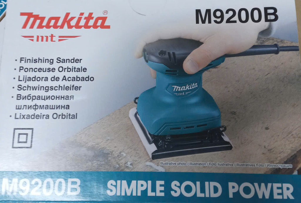 Máy đánh ráp makita M9200B (1T=8c)