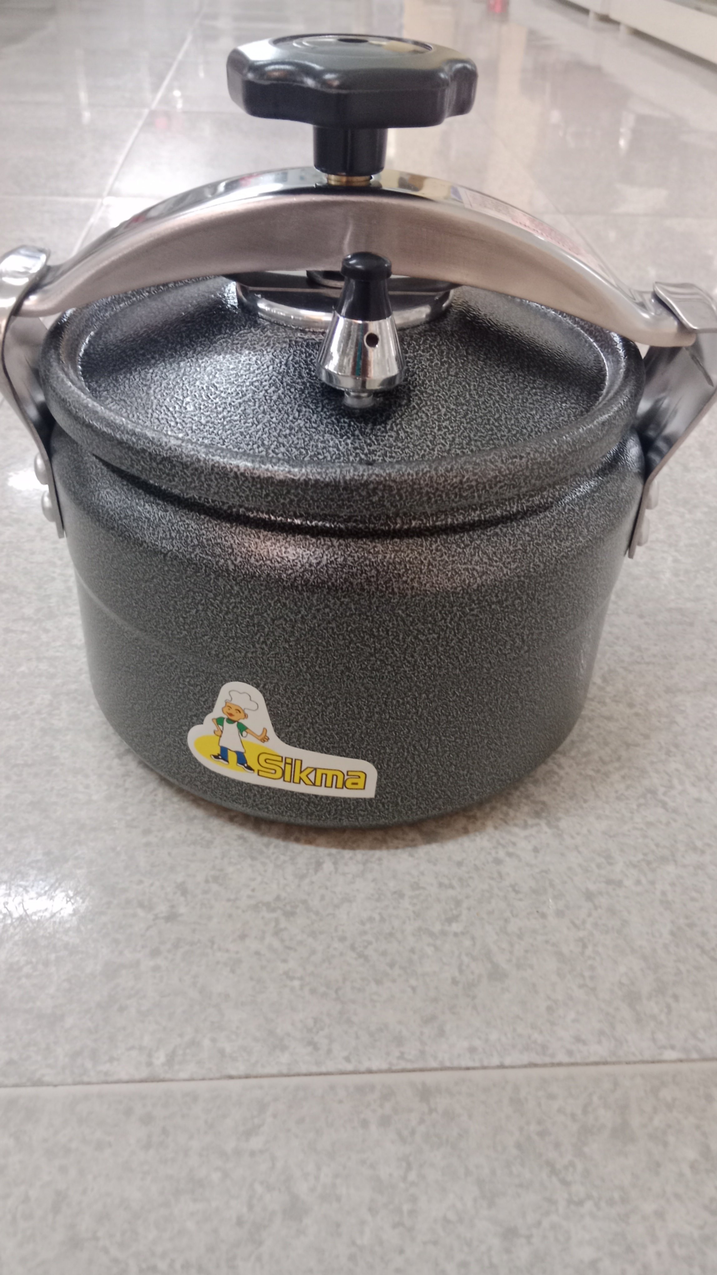 Nồi áp suất 20cmSIKMA+Mitsu 24420
