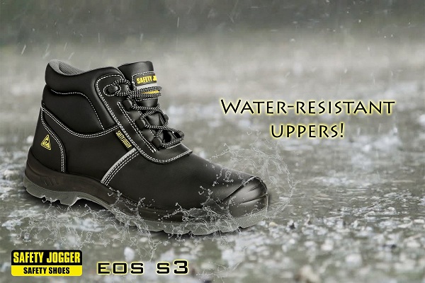 Công dụng của giày bảo hộ chống nước