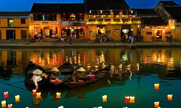 Cảnh đẹp về đêm của Hội An