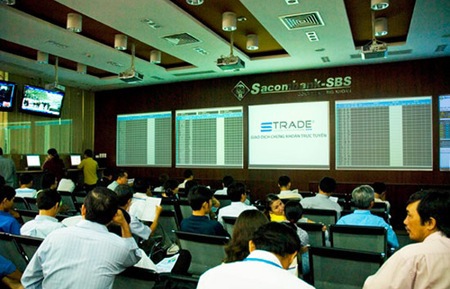 Chào bán cổ phần cho cổ đông hiện hữu những vướng mắc và thực tiễn áp dụng.