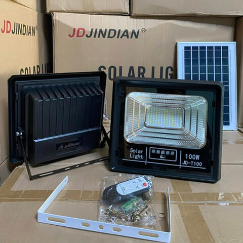 Đèn pha năng lượng mặt trời 100W JinDian JD-T100