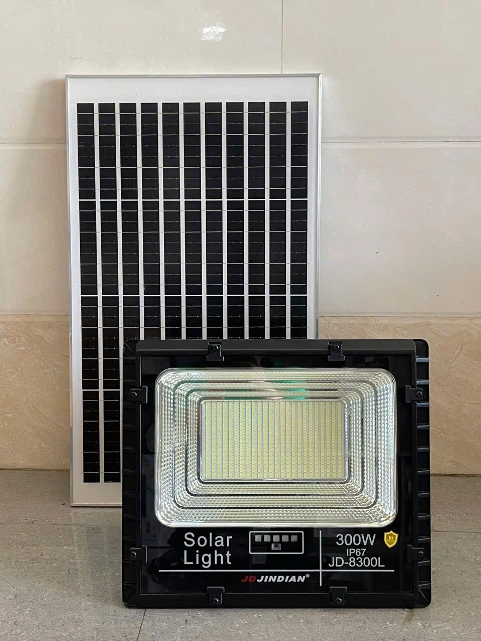 Đèn Pha Năng Lượng Mặt Trời 300W Jindian JD-8300L