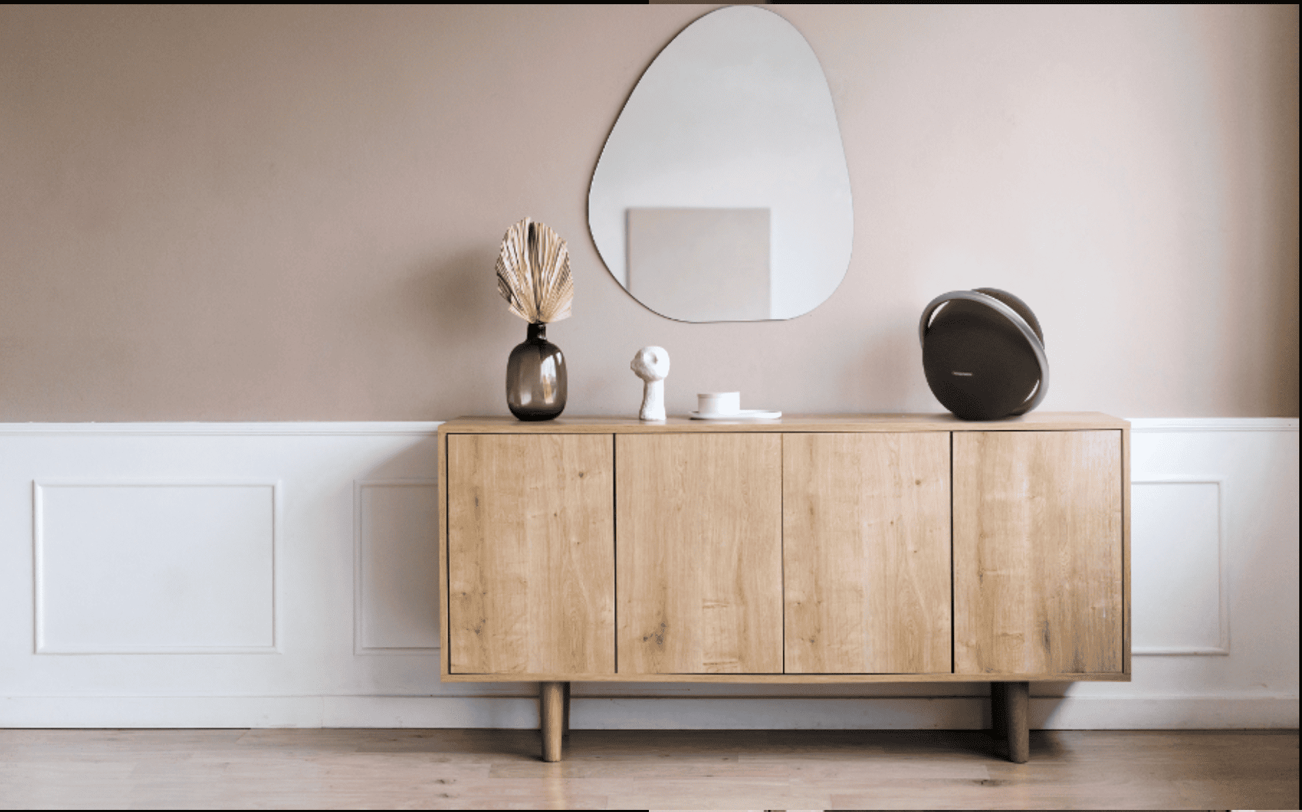 Review Harman Kardon Onyx Studio 7: Có Đáng Mua Không? | Táo Đen Shop