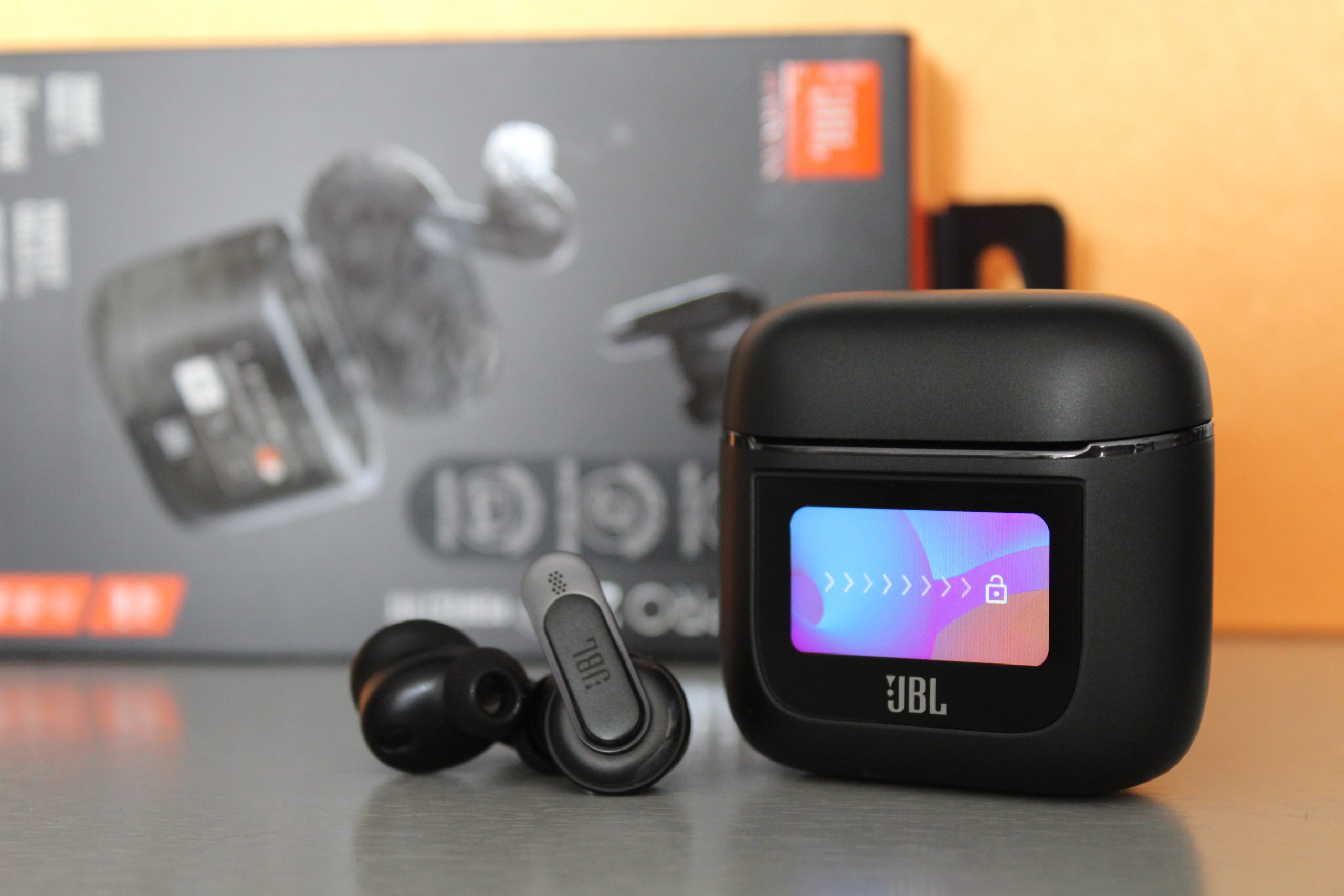 Tai Nghe JBL Tour Pro 2 Chính Hãng - Táo Đen Shop