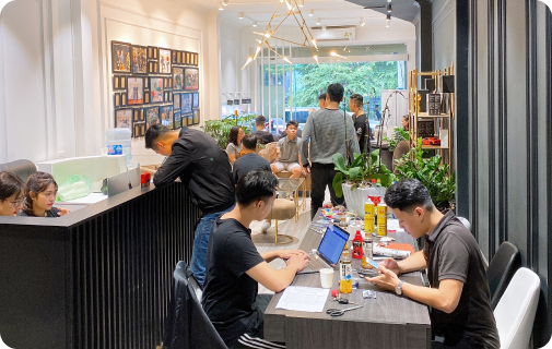 Hệ thống bán lẻ các sản phẩm chính hãng