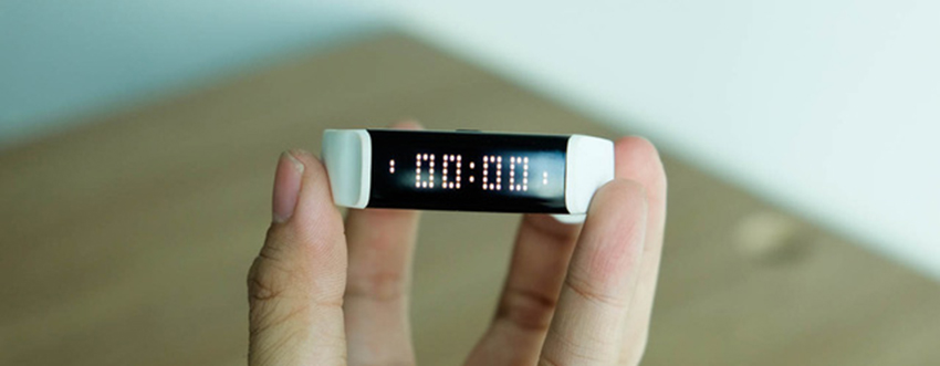 Đánh giá nhanh vòng theo dõi sức khỏe Croise UrbanS - Vừa đủ đập tan bức tường giá của Xiaomi Mi Band 2