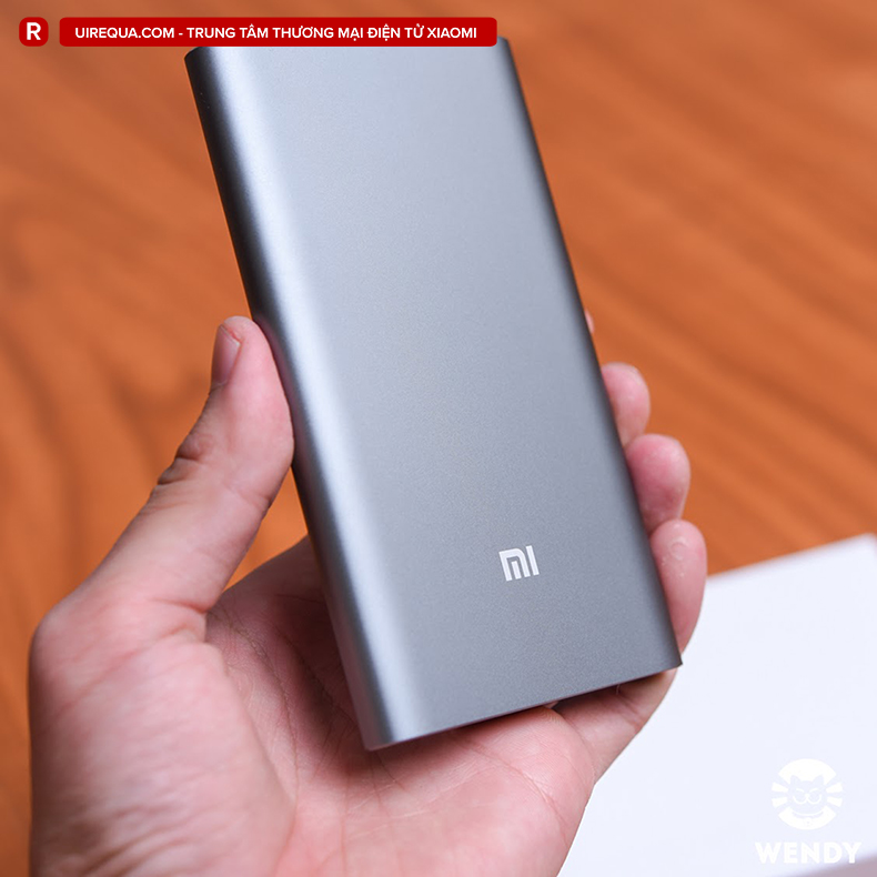 Sạc dự phòng Xiaomi 10.000 mAh phiên bản 2016