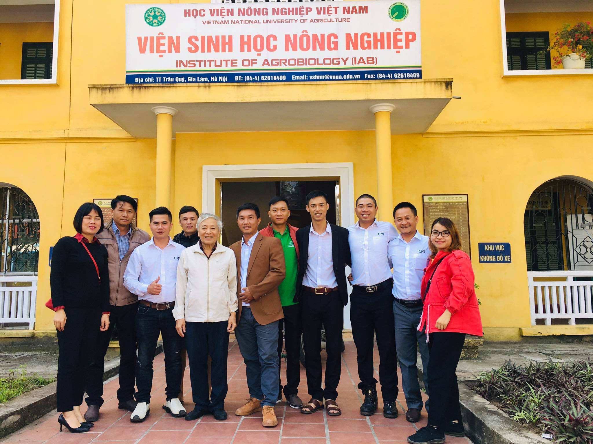 Chế phẩm sinh học EMINA là gì