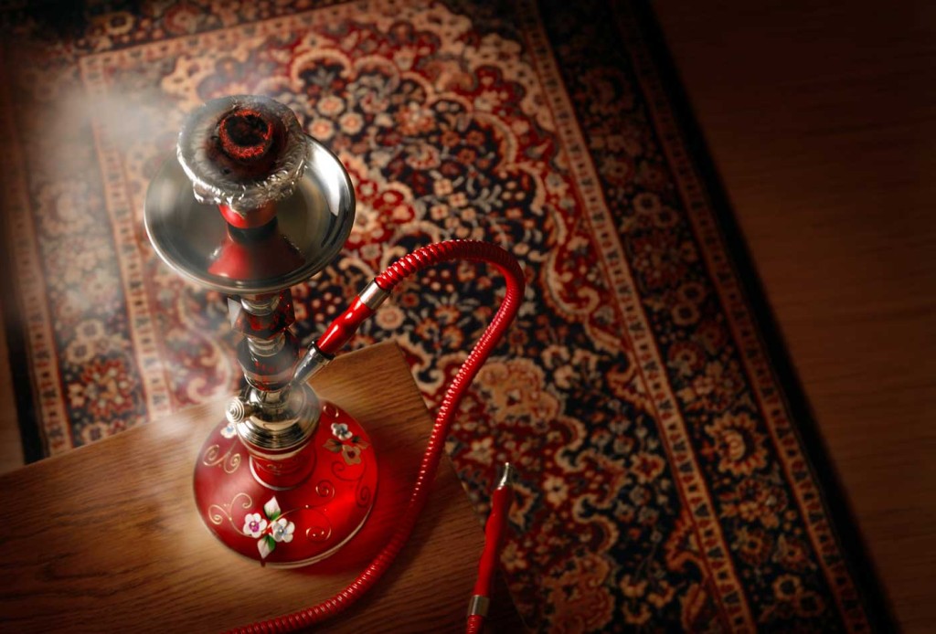 Làm thế nào để tạo ra một khuôn mặt ma thừ khói shisha 1