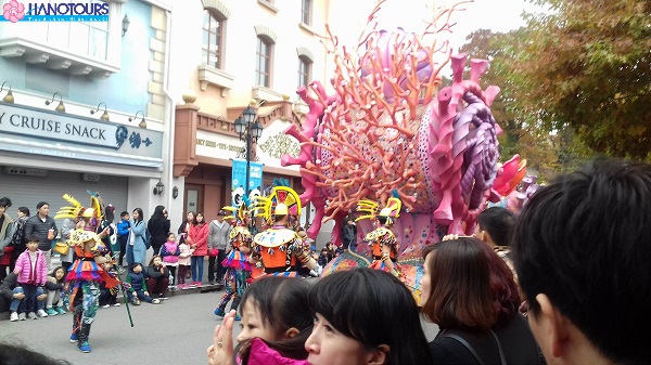 Niềm hứng khởi cho khách hàng tại công viên Everland