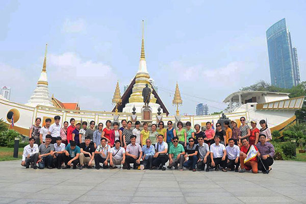 Chiêm bái chùa Thuyền, Thái Lan