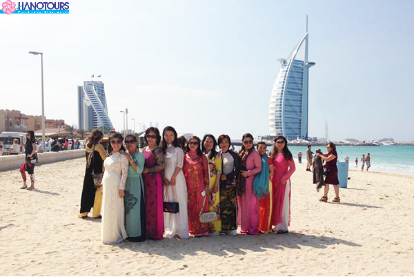 Bờ biển Jumeriah Dubai