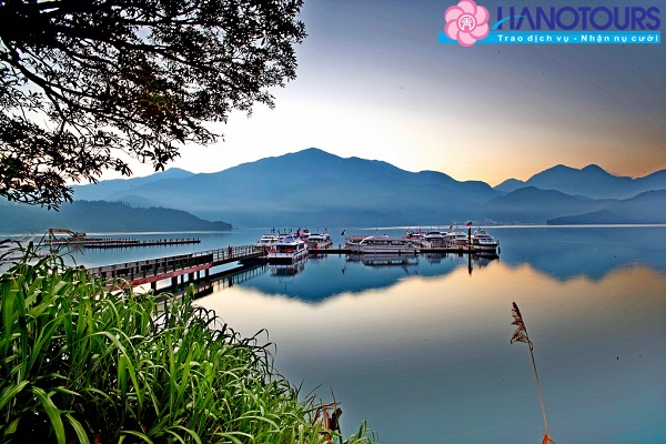 Nhật Nguyệt Đàm (hồ Nhật Nguyệt)