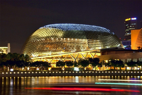 Nhà hát Esplanade hay còn gọi là nhà hát “trái sầu riêng”, Vịnh Marina Bay