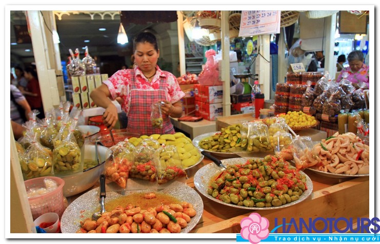 nhung-mon-an-trong-old_-siam_-plaza-o-bangkok