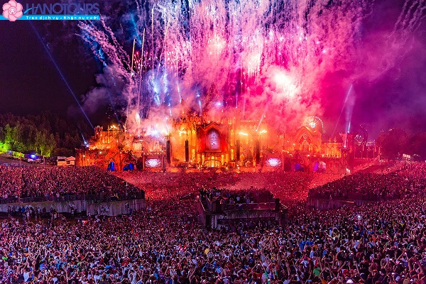 Tomorrow land