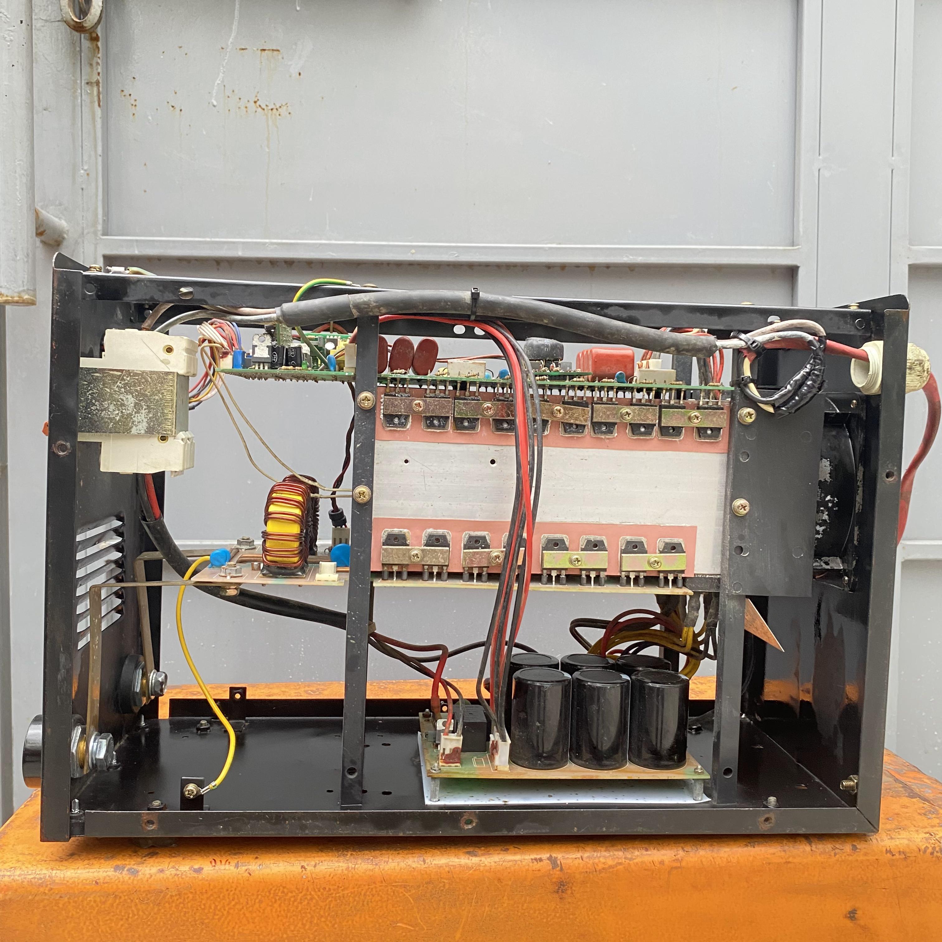 MÁY HÀN QUE JASIC ARC-300 1 PHA