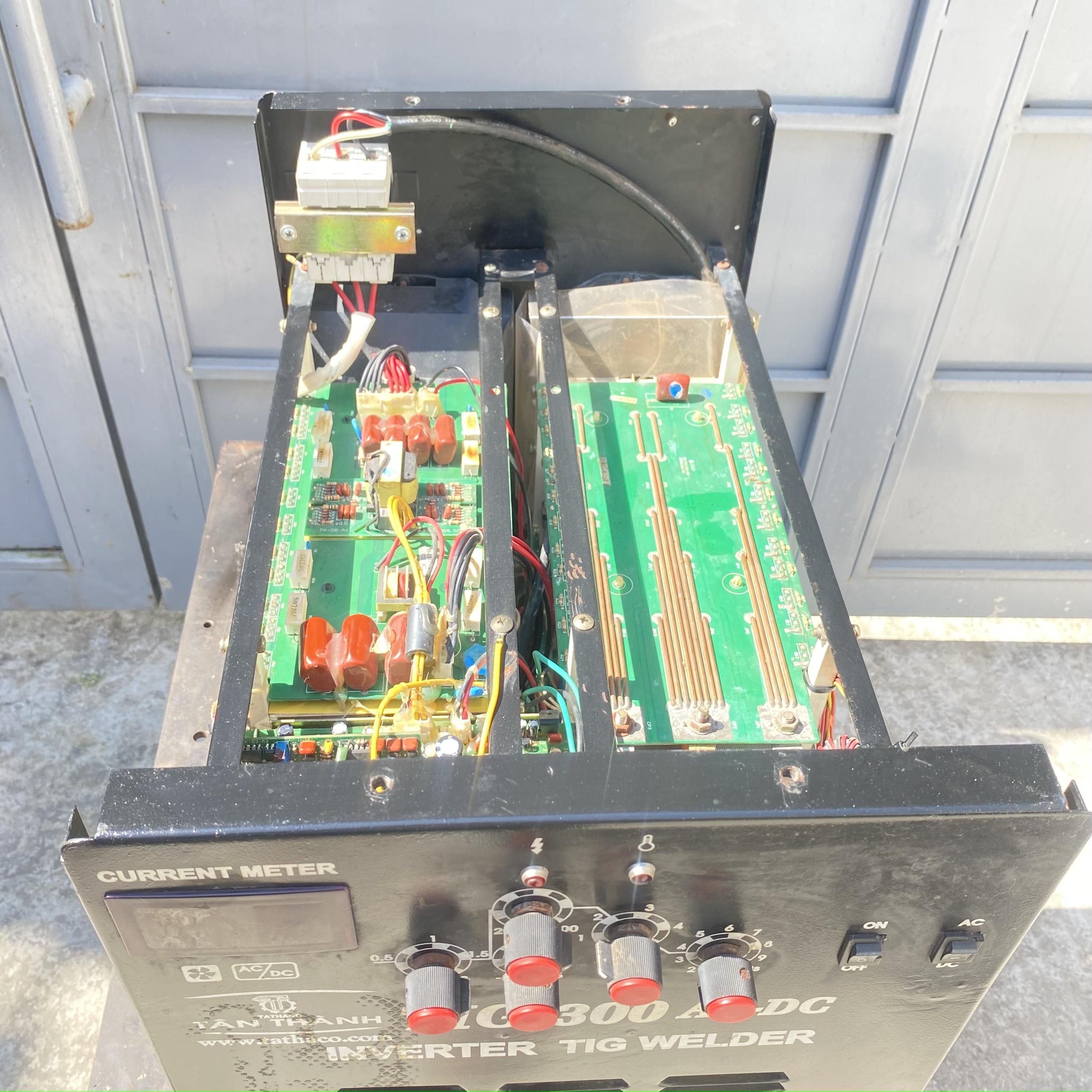 MÁY HÀN TIG AC-DC 300A TÂN THÀNH INVERTER TIG300