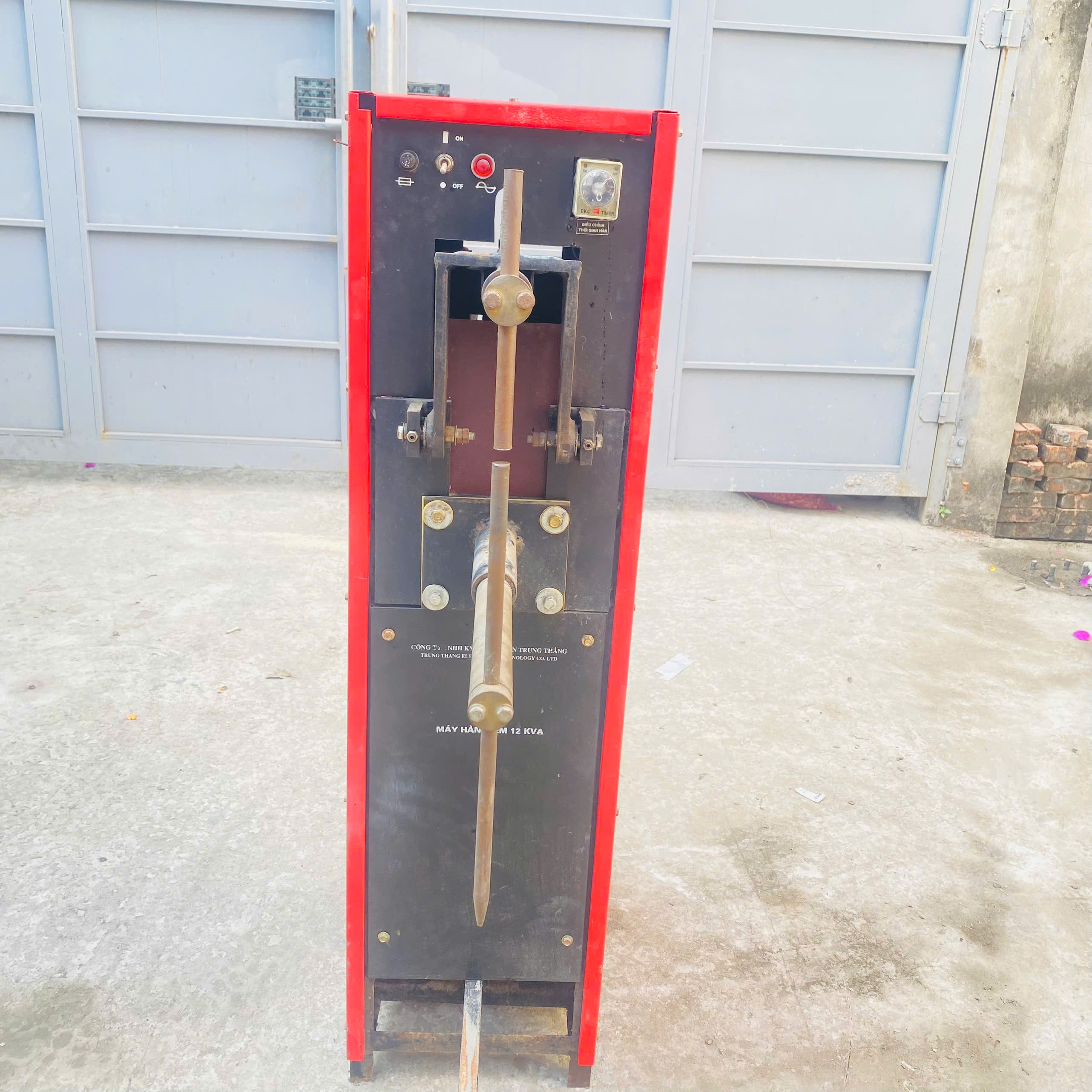 Máy hàn điểm 12kVA