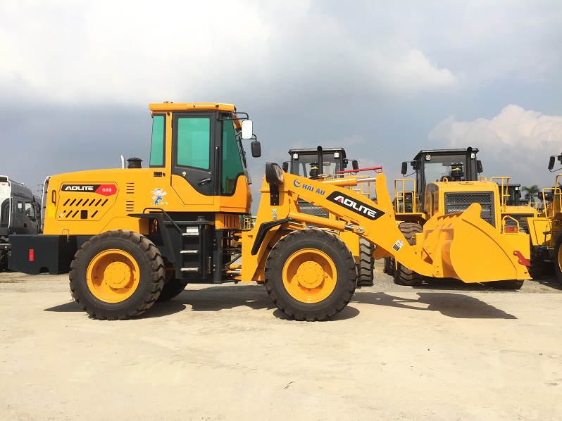 xúc lật mini 933 Aolite