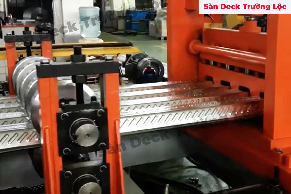 Báo Giá Sàn Deck Tại Hậu Giang Báo Giá Sàn Deck Tại Hậu Giang