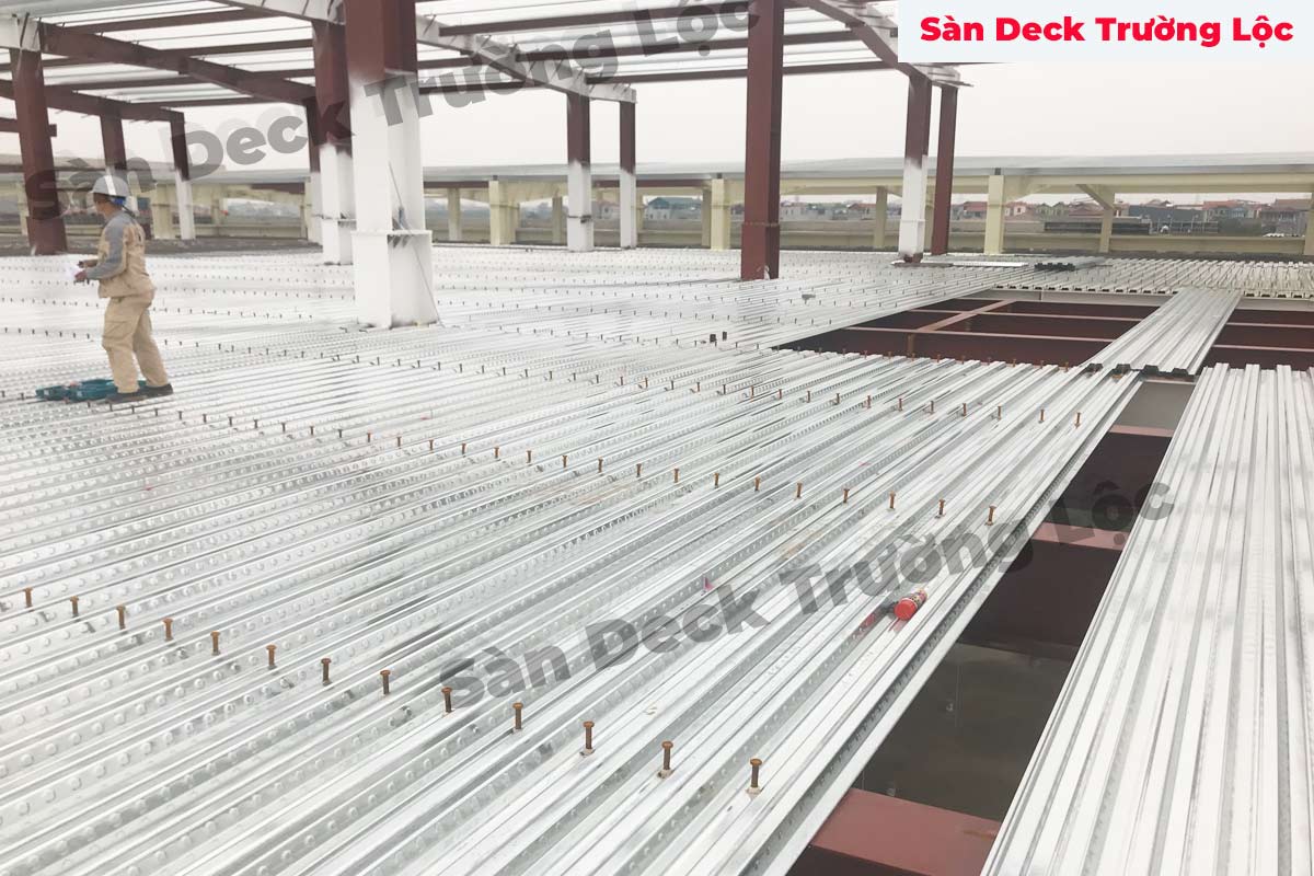 Dự án nhà máy SAMSUNG - Bắc Ninh 12,700m2 + Ke Bo Sàn Deck + Đinh Chống Cắt Và Phụ Kiện Đồng Bộ