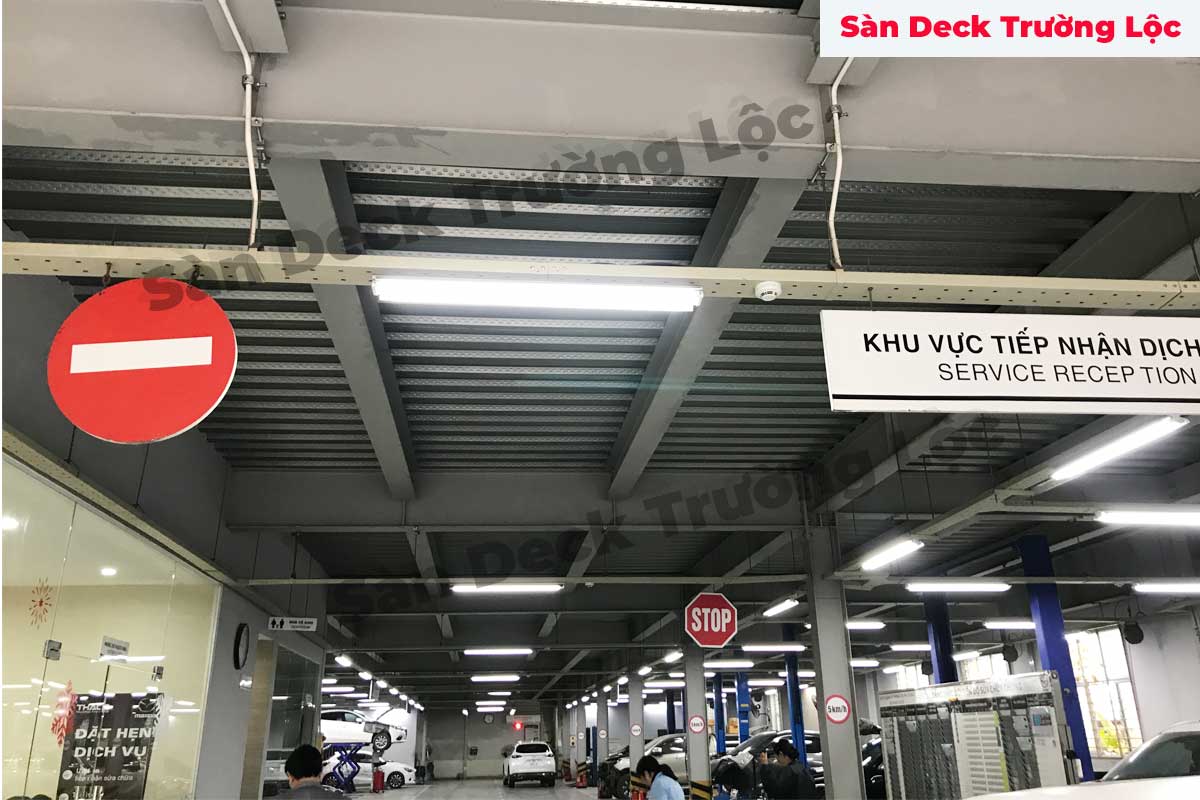 báo giá thi công sàn deck tại hà nội cho show room ô tô